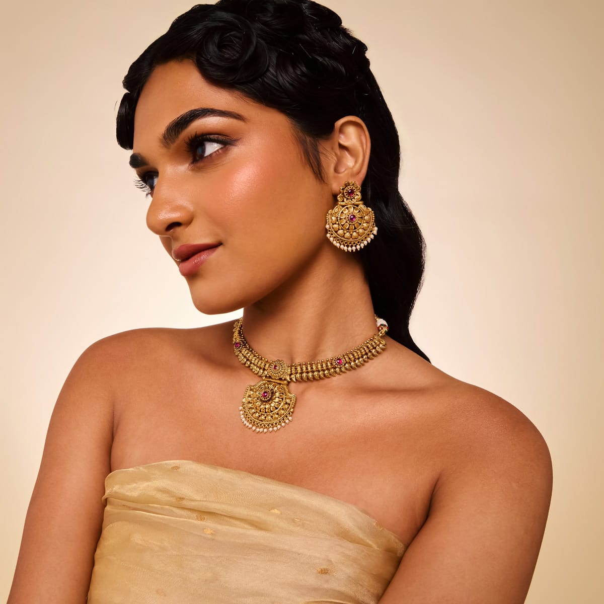 Antique Necklace Antique Necklace 204088