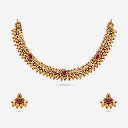 Antique Necklace Antique Necklace 204089