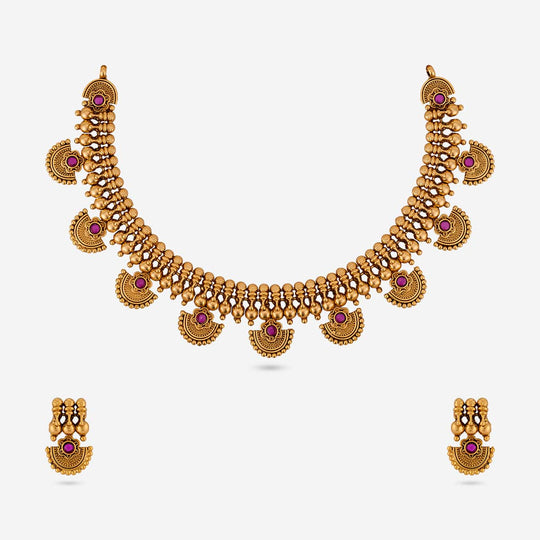 Antique Necklace Antique Necklace 204090