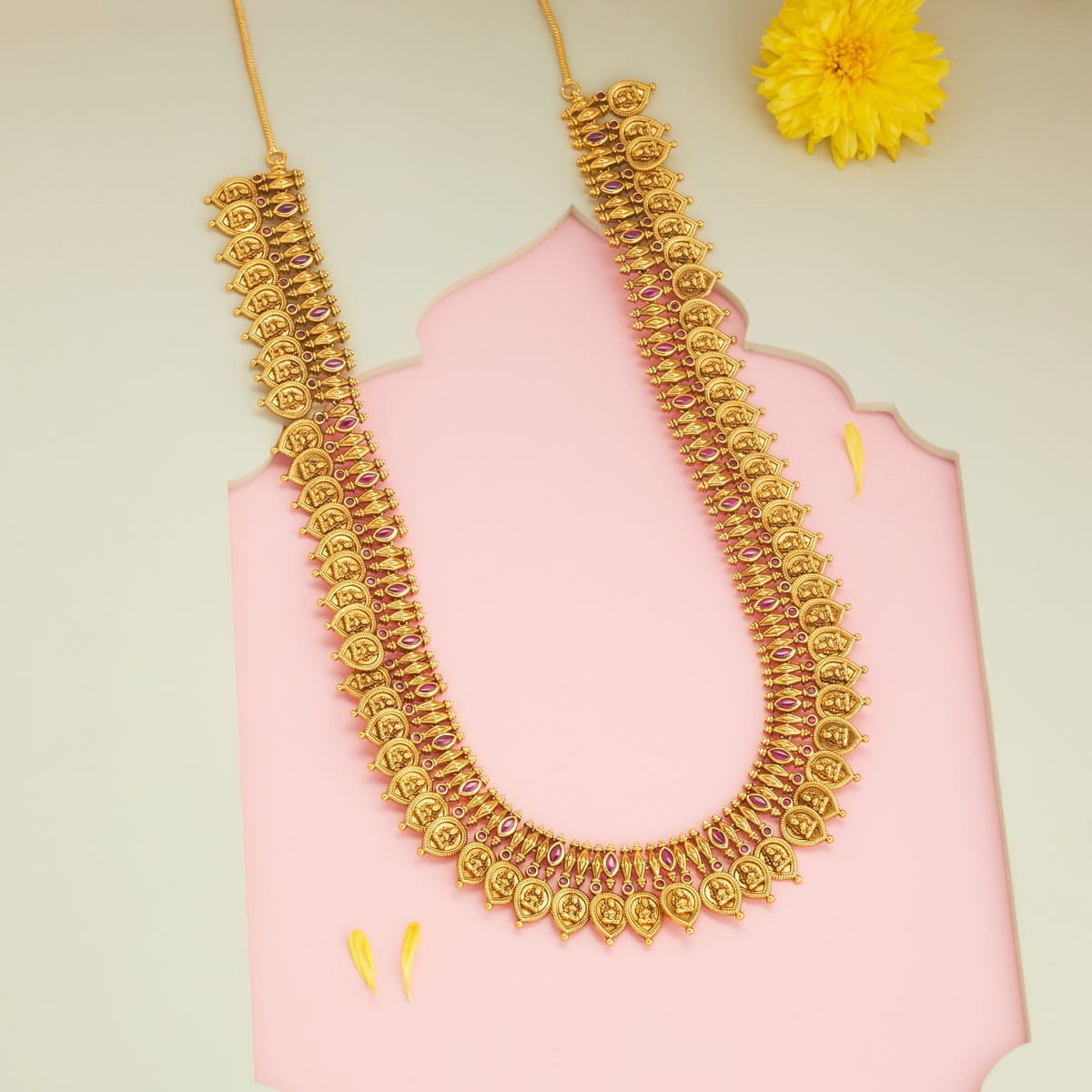Antique Necklace Antique Necklace 204182