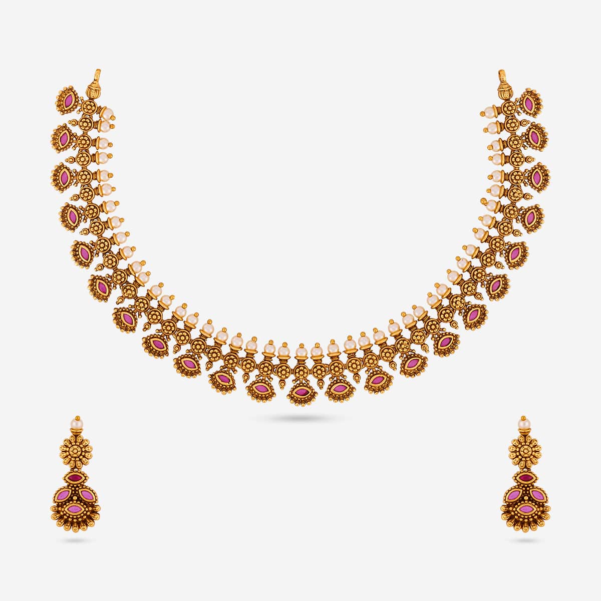 Antique Necklace Antique Necklace 204777