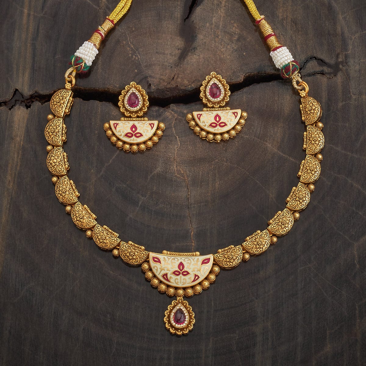 Antique Necklace Antique Necklace 182801