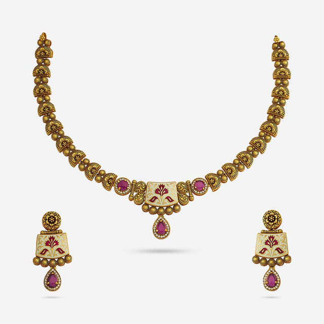 Antique Necklace Antique Necklace 185357