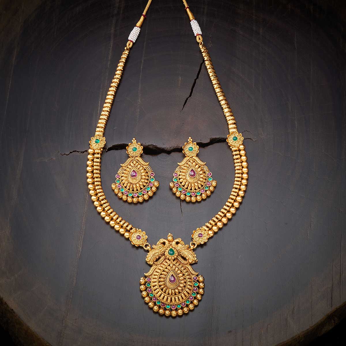 Antique Necklace Antique Necklace 139679