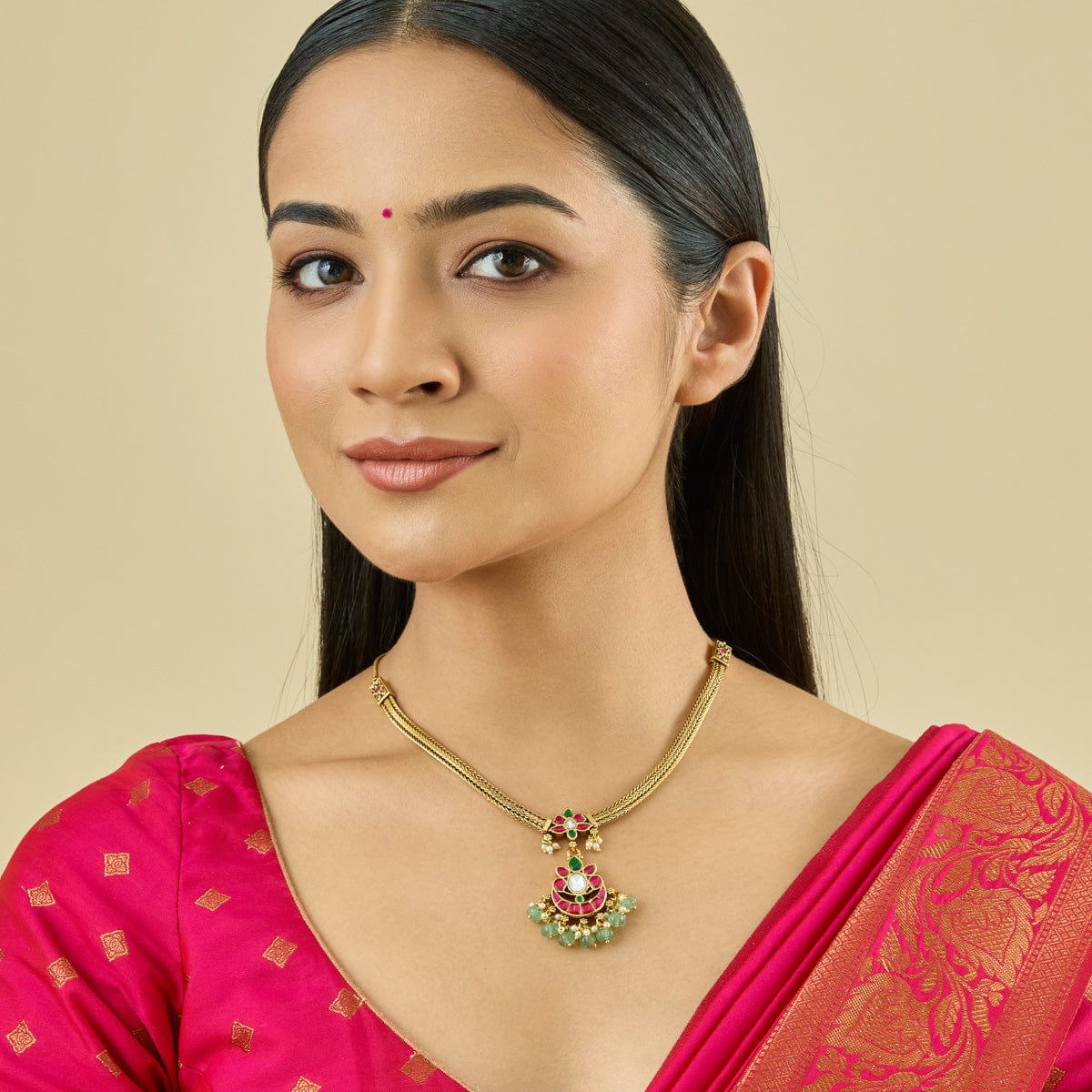 Antique Necklace Antique Necklace 181041