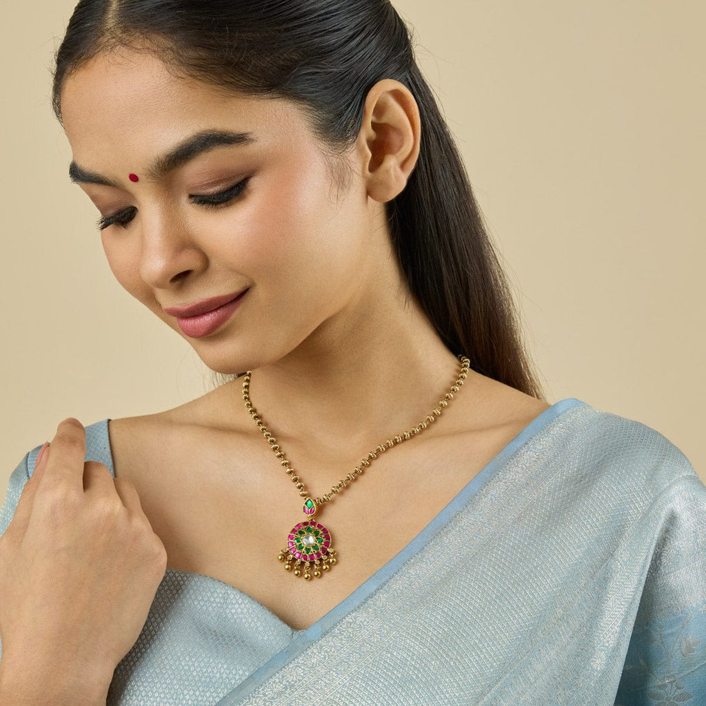 Antique Necklace Antique Necklace 181047