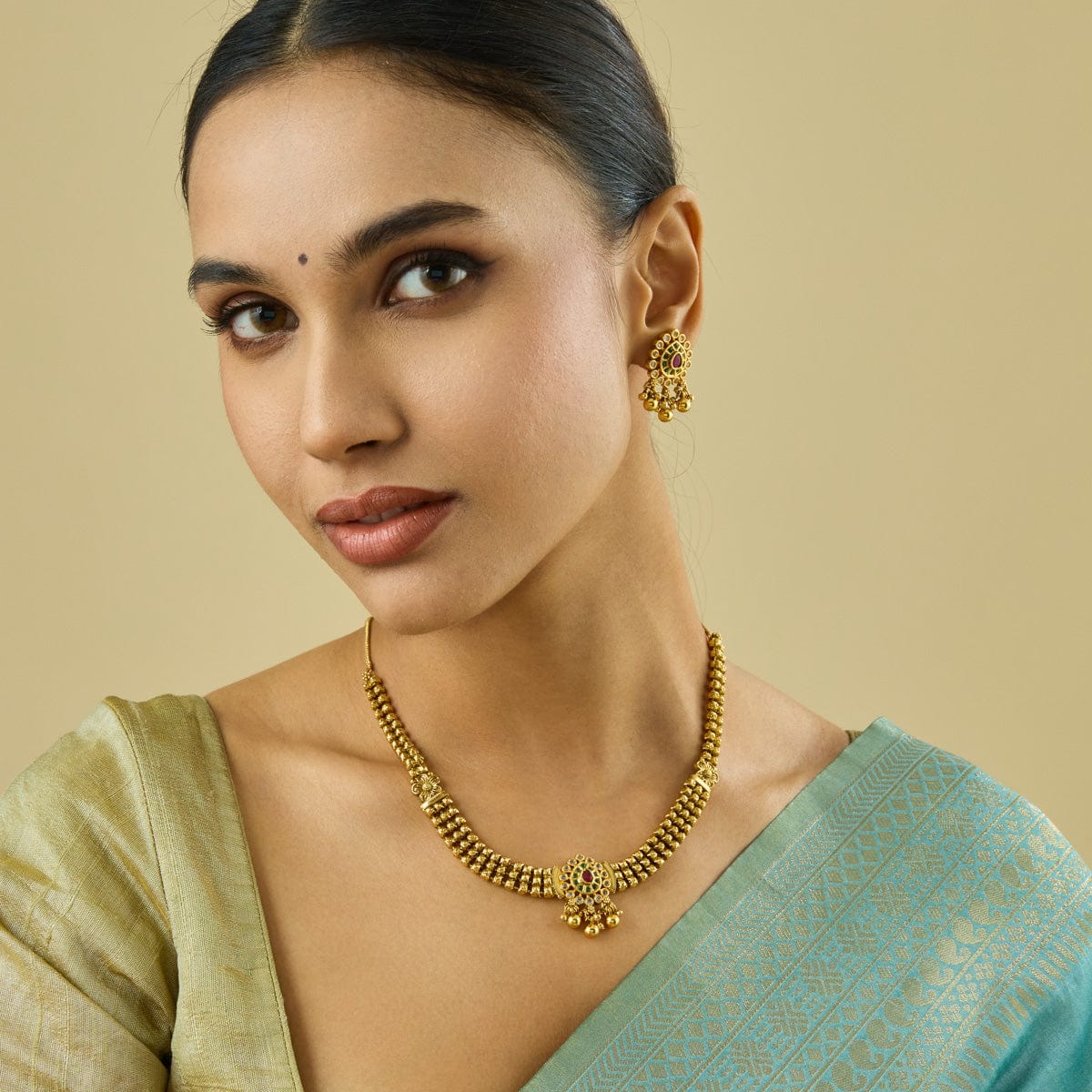 Antique Necklace Antique Necklace 181089