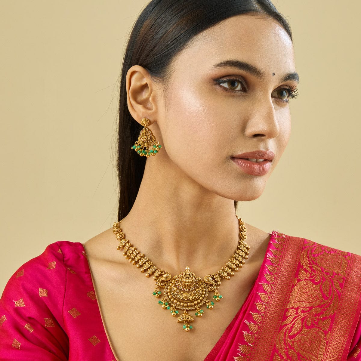 Antique Necklace Antique Necklace 183456