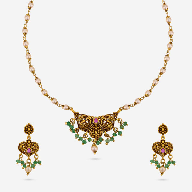 Antique Necklace Antique Necklace 185677