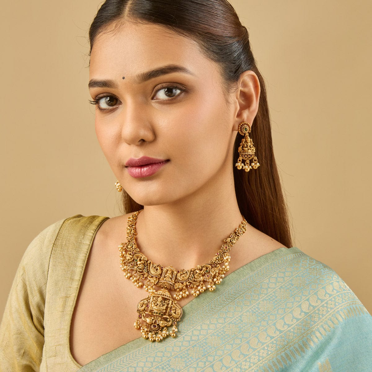 Antique Necklace Antique Necklace 186411