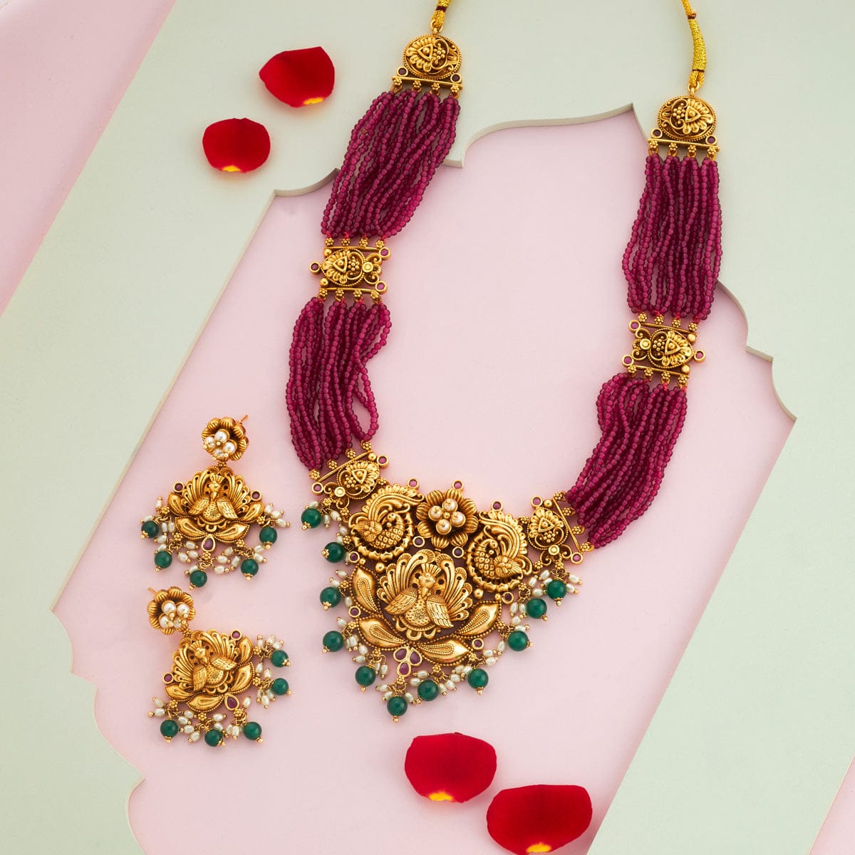 Antique Necklace Antique Necklace 187951