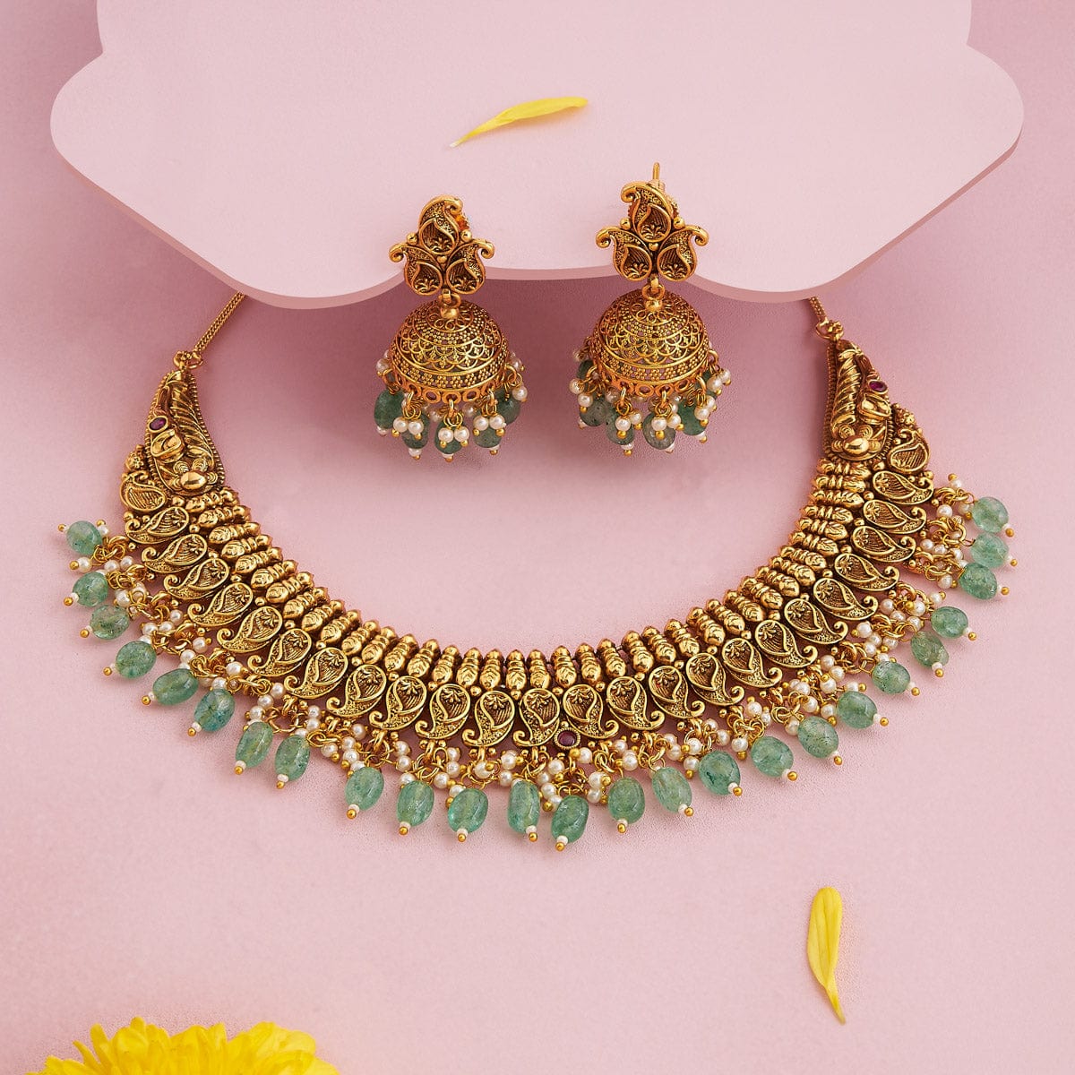 Antique Necklace Antique Necklace 188716