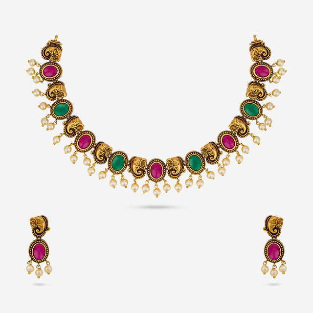 Antique Necklace Antique Necklace 188718