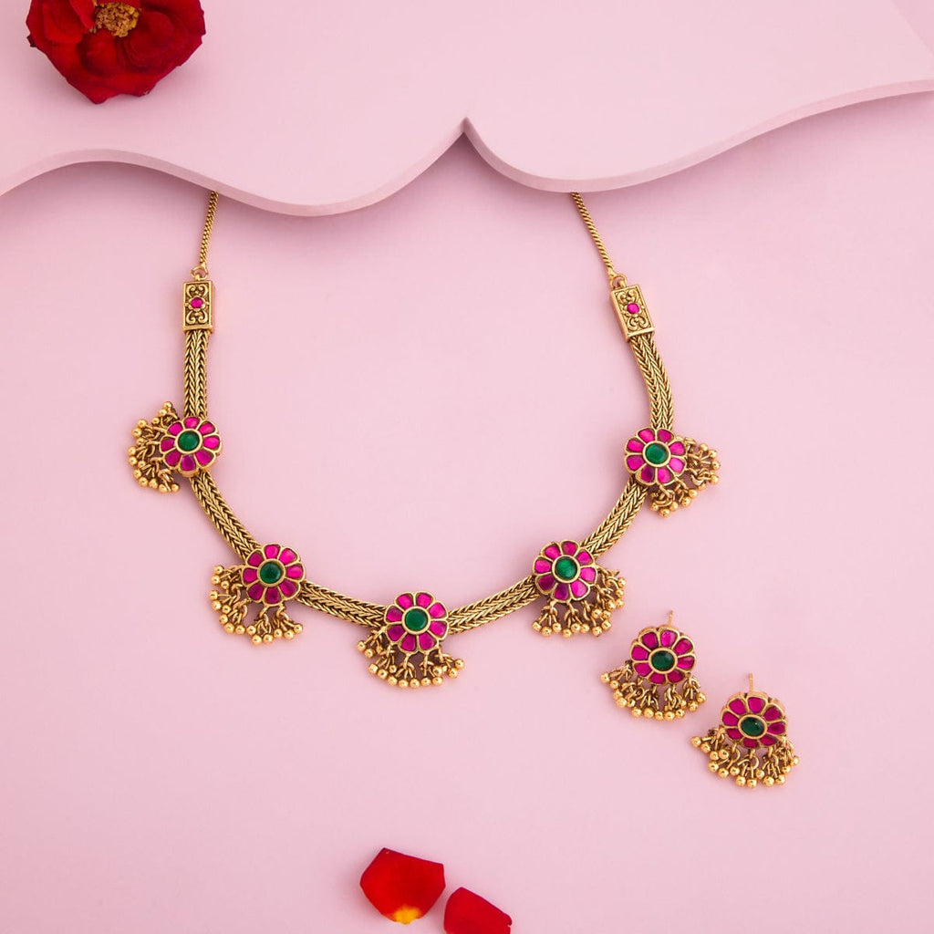 Antique Necklace Antique Necklace 189023