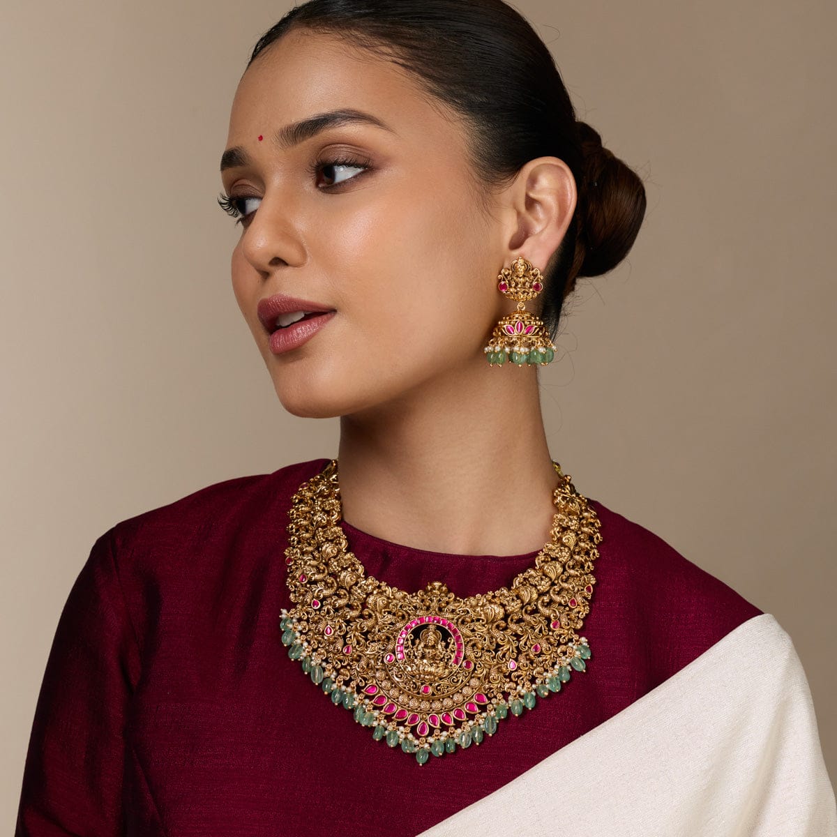 Antique Necklace Antique Necklace 189077