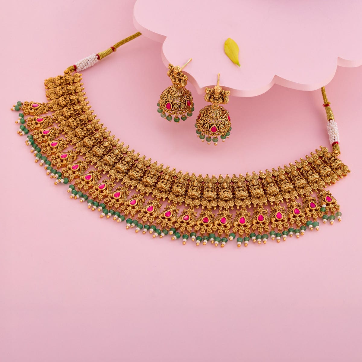 Antique Necklace Antique Necklace 189078