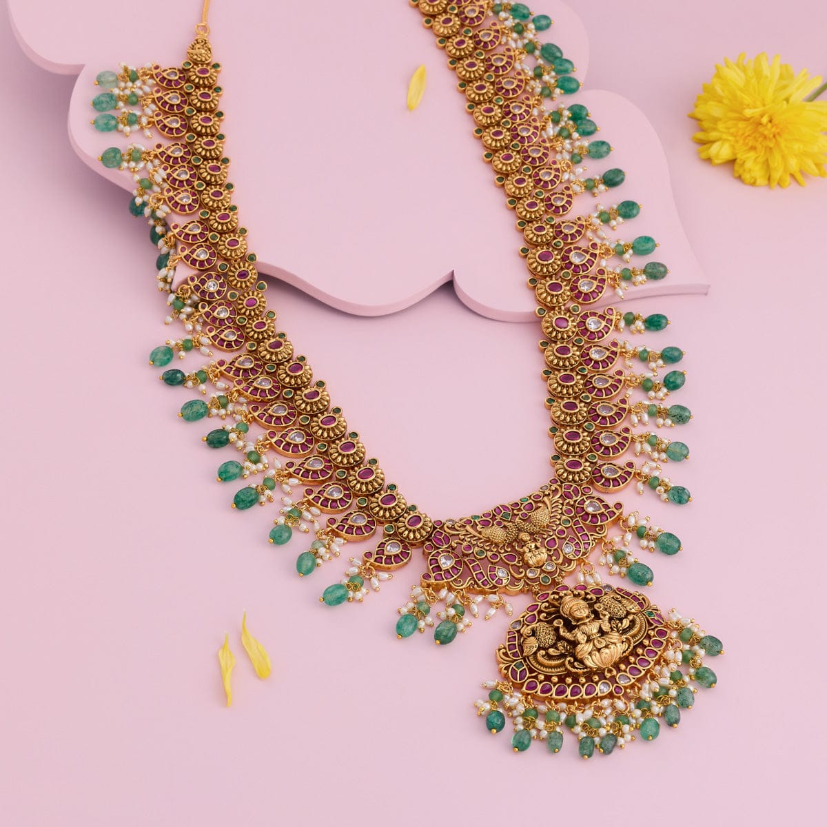 Antique Necklace Antique Necklace 190362