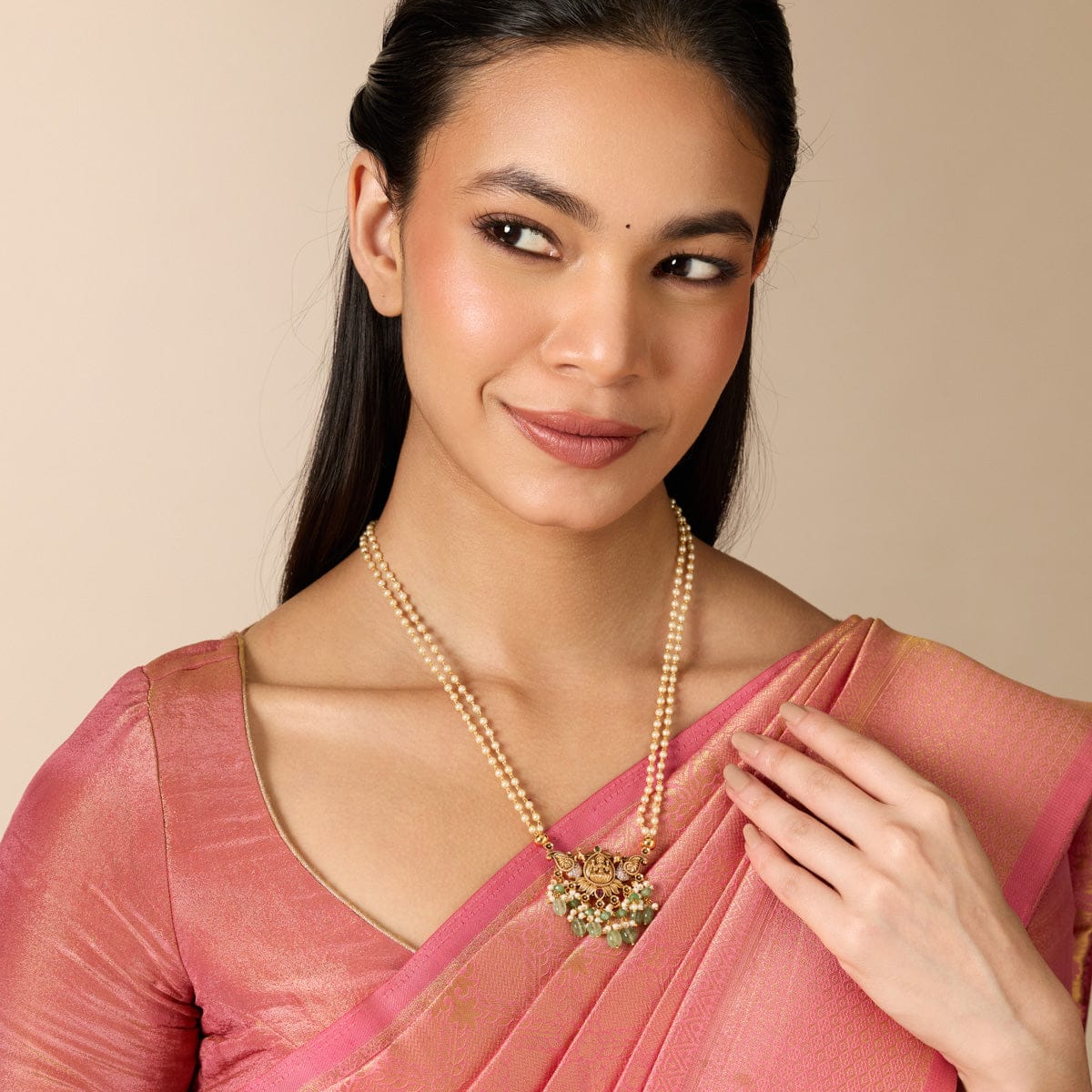 Antique Necklace Antique Necklace 190363