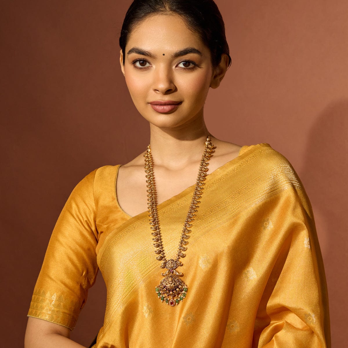 Antique Necklace Antique Necklace 190716