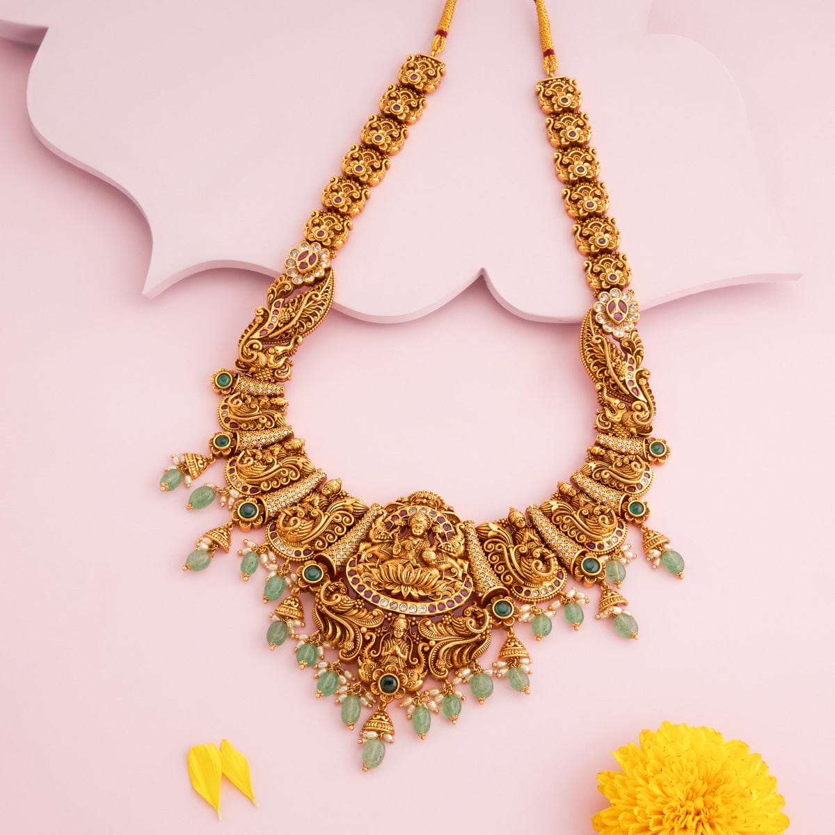 Antique Necklace Antique Necklace 190725