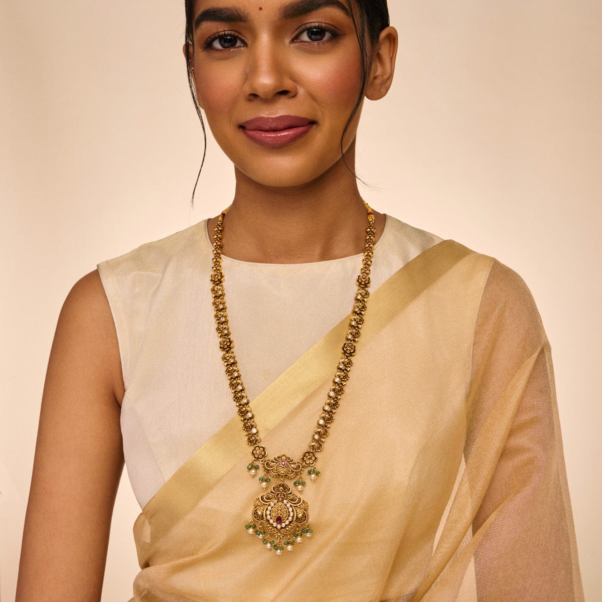 Antique Necklace Antique Necklace 190727