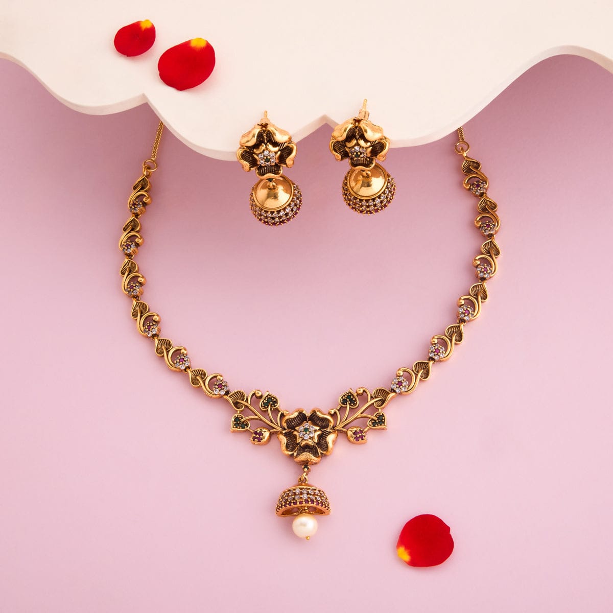 Antique Necklace Antique Necklace 190923