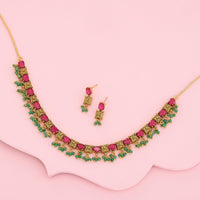 Antique Necklace Antique Necklace 190927