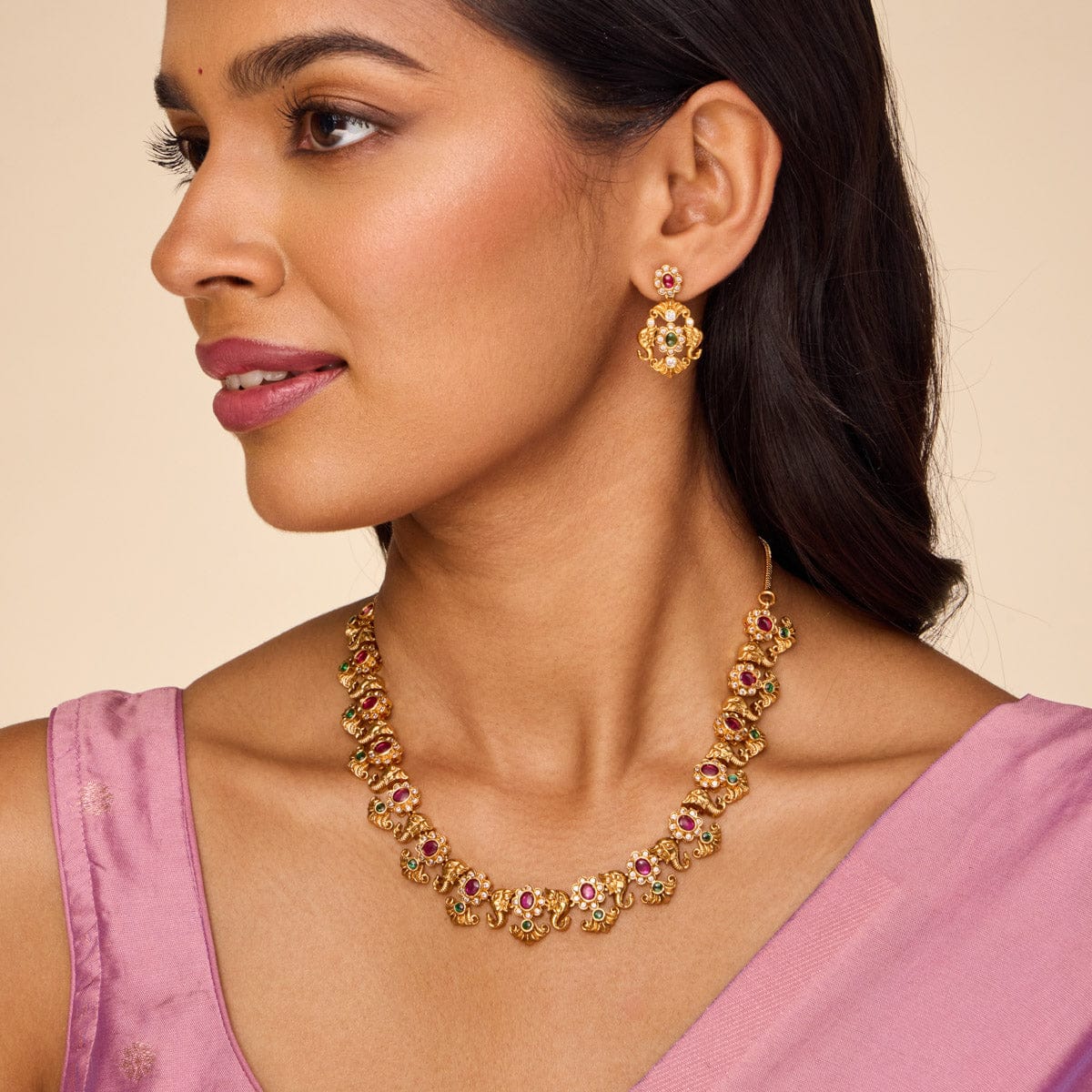 Antique Necklace Antique Necklace 190928