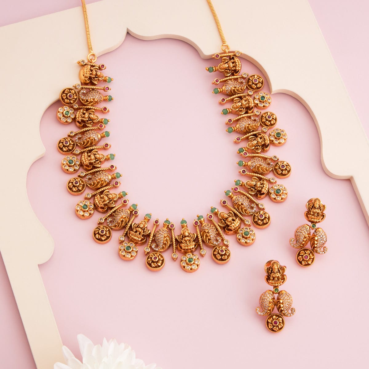 Antique Necklace Antique Necklace 190931