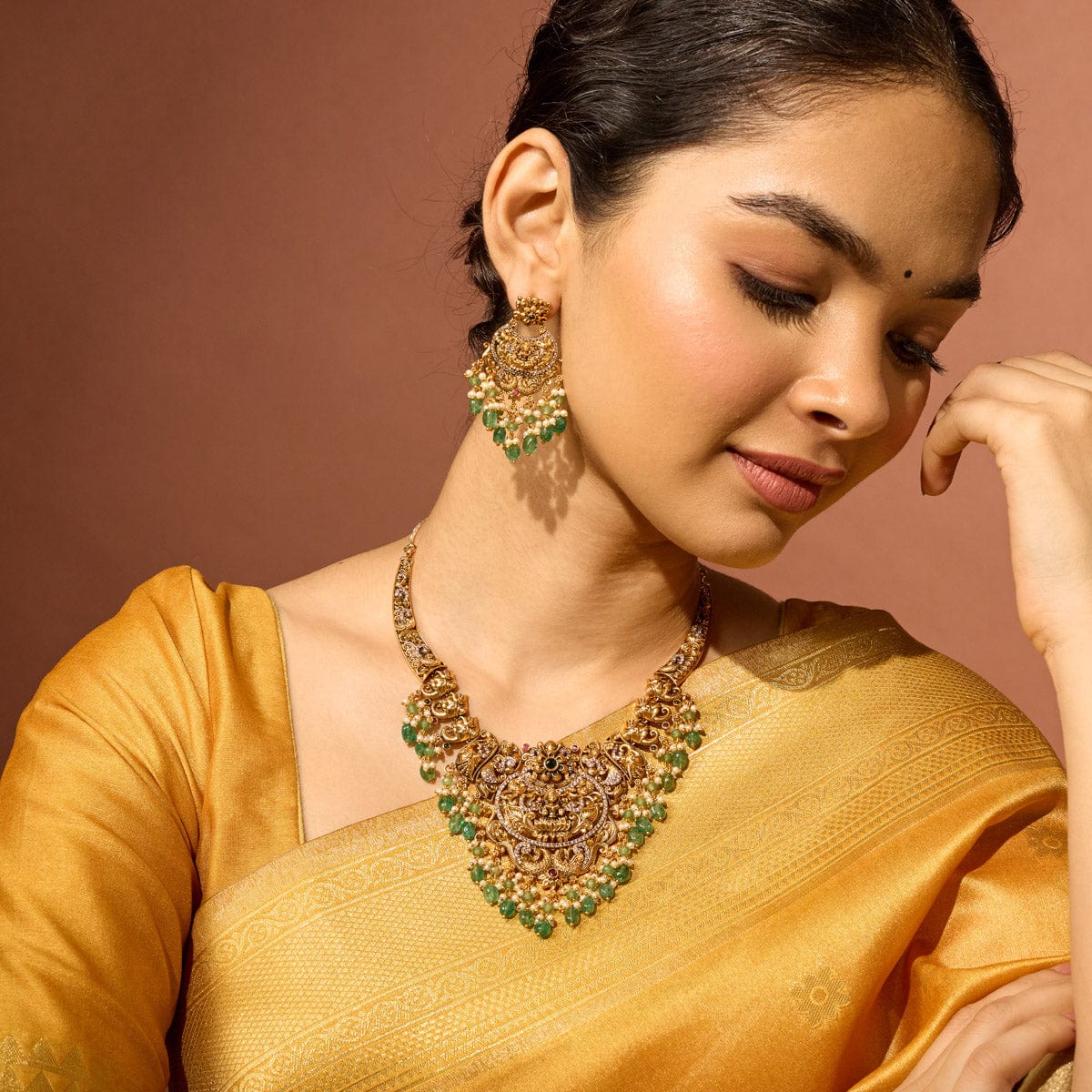 Antique Necklace Antique Necklace 190932