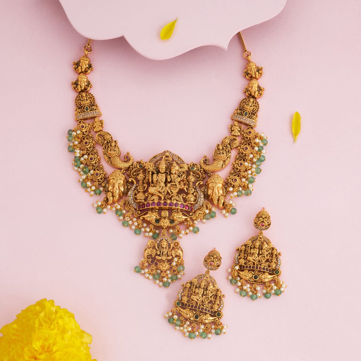 Antique Necklace Antique Necklace 190934