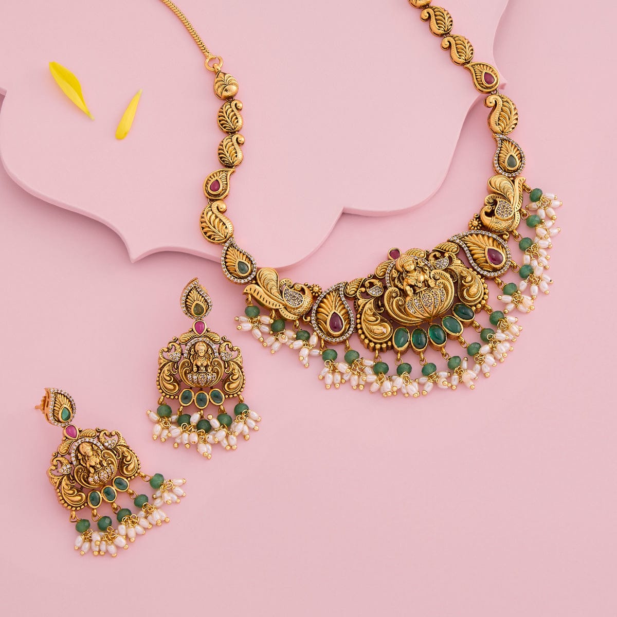 Antique Necklace Antique Necklace 192300