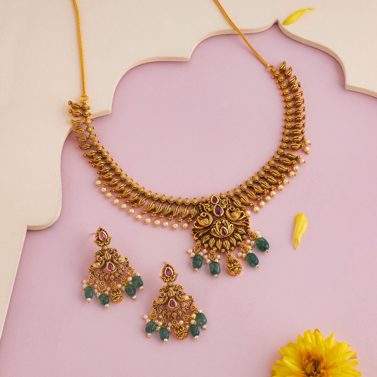 Antique Necklace Antique Necklace 193466