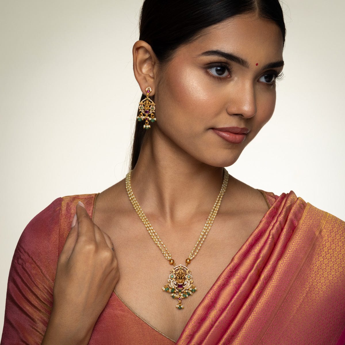 Antique Necklace Antique Necklace 193476