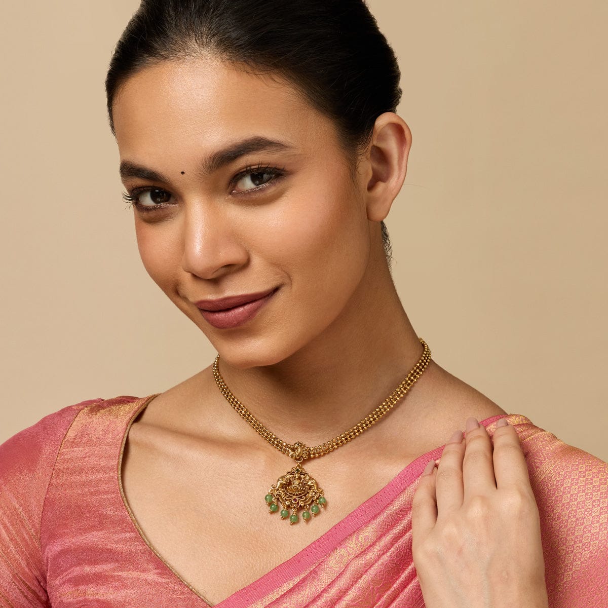 Antique Necklace Antique Necklace 193520