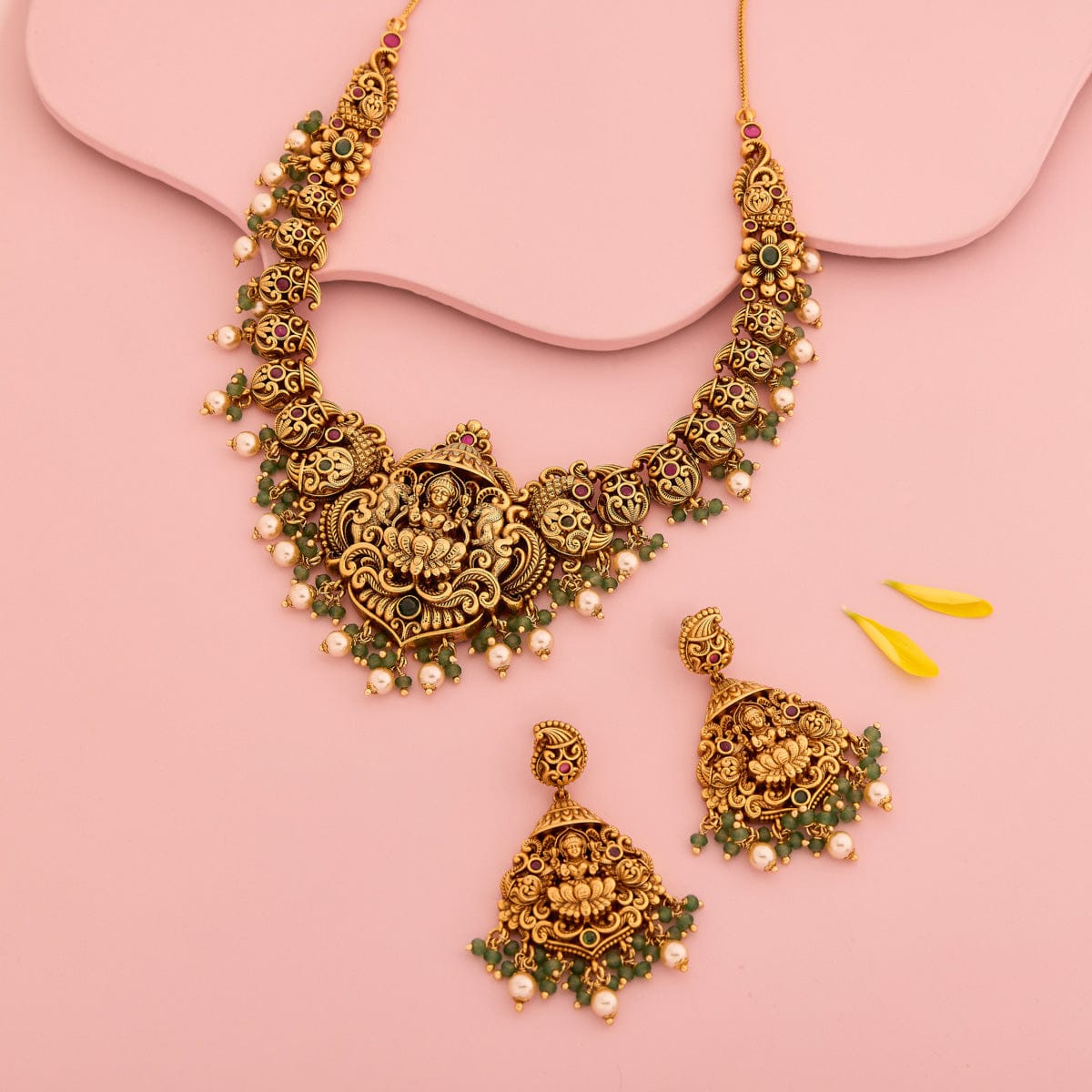 Antique Necklace Antique Necklace 193844