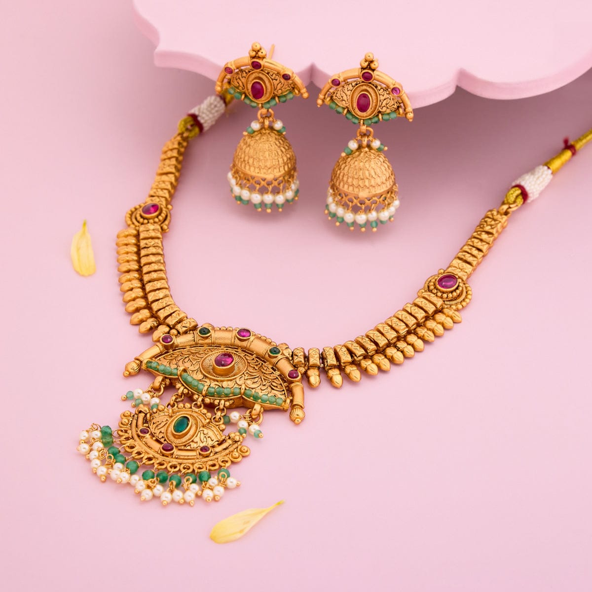 Antique Necklace Antique Necklace 196647