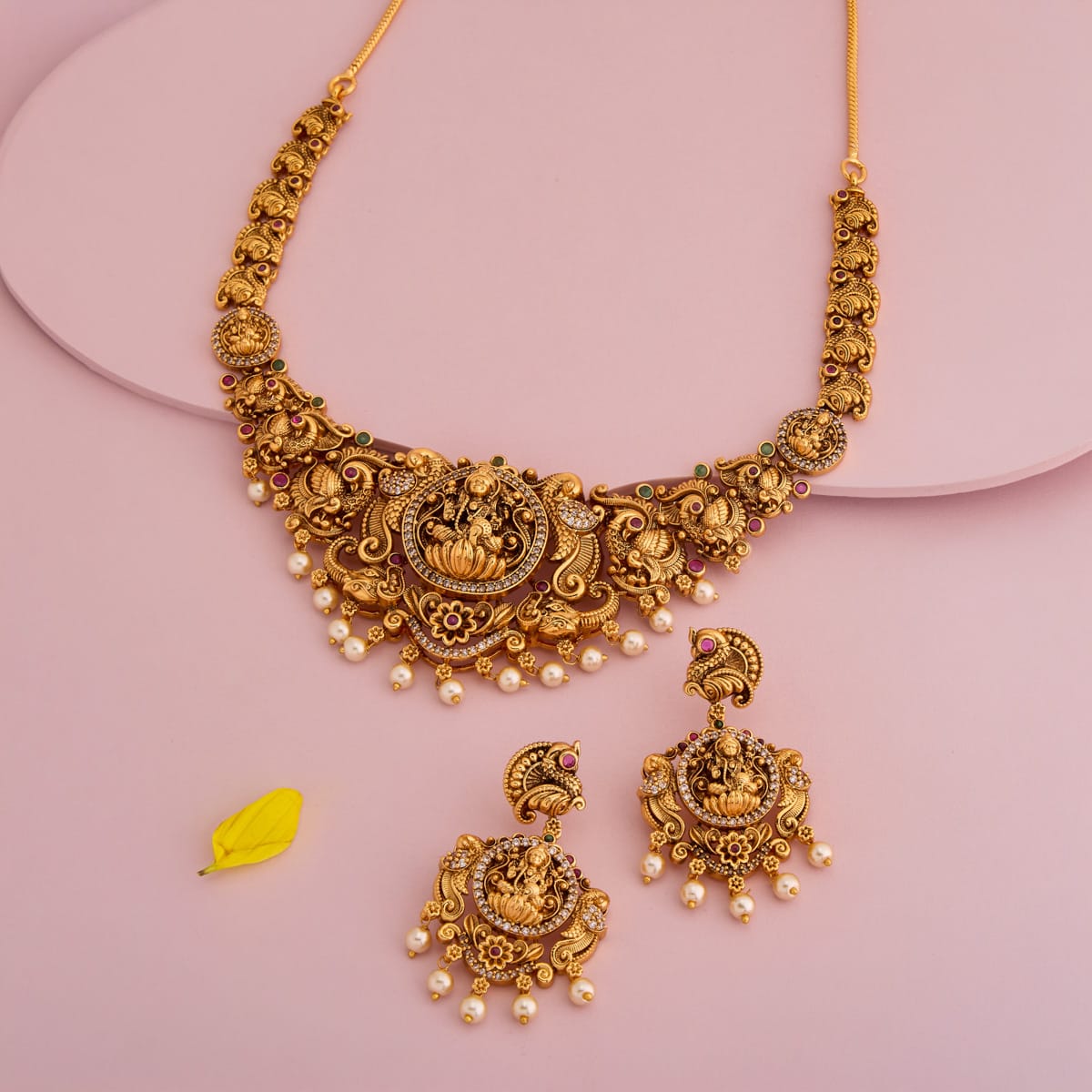 Antique Necklace Antique Necklace 199314