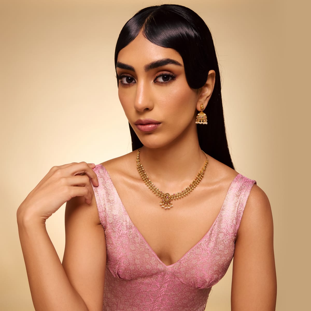 Antique Necklace Antique Necklace 201902