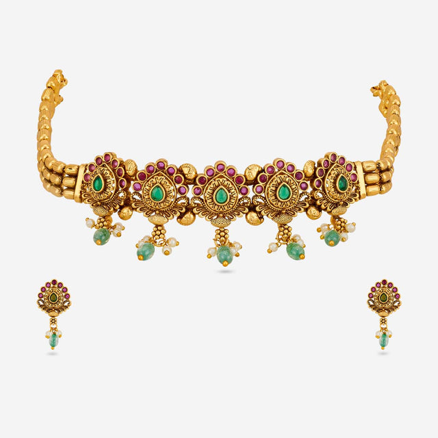 Antique Necklace Antique Necklace 202402