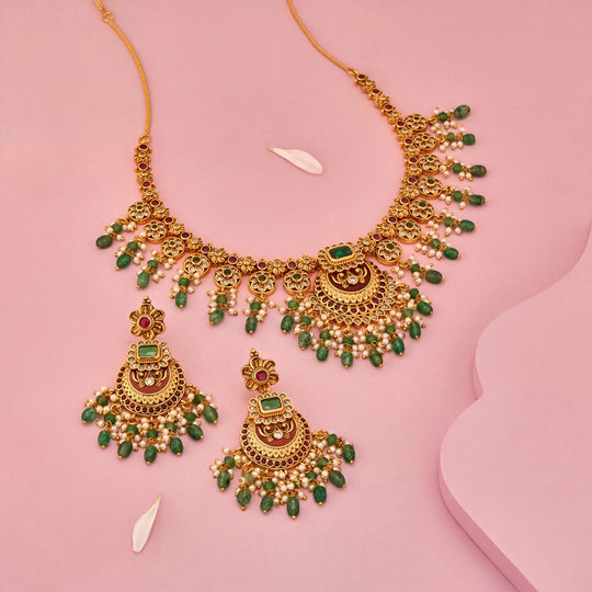 Antique Necklace Antique Necklace 202468
