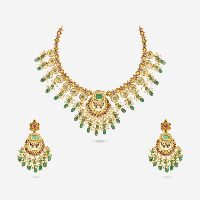 Antique Necklace Antique Necklace 202468