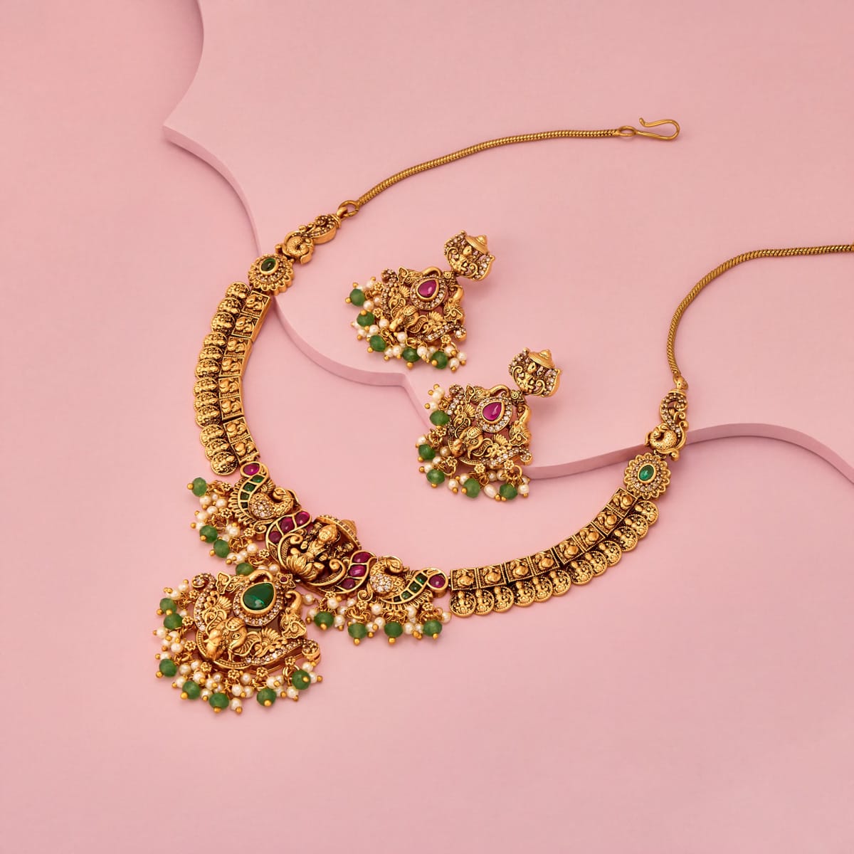 Antique Necklace Antique Necklace 202506