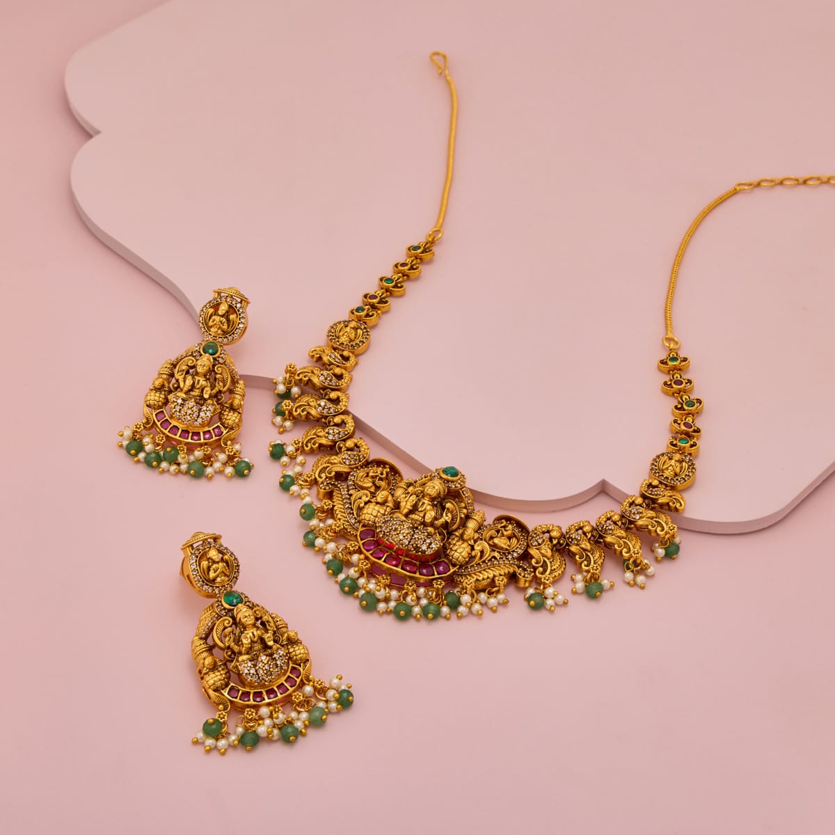 Antique Necklace Antique Necklace 203714