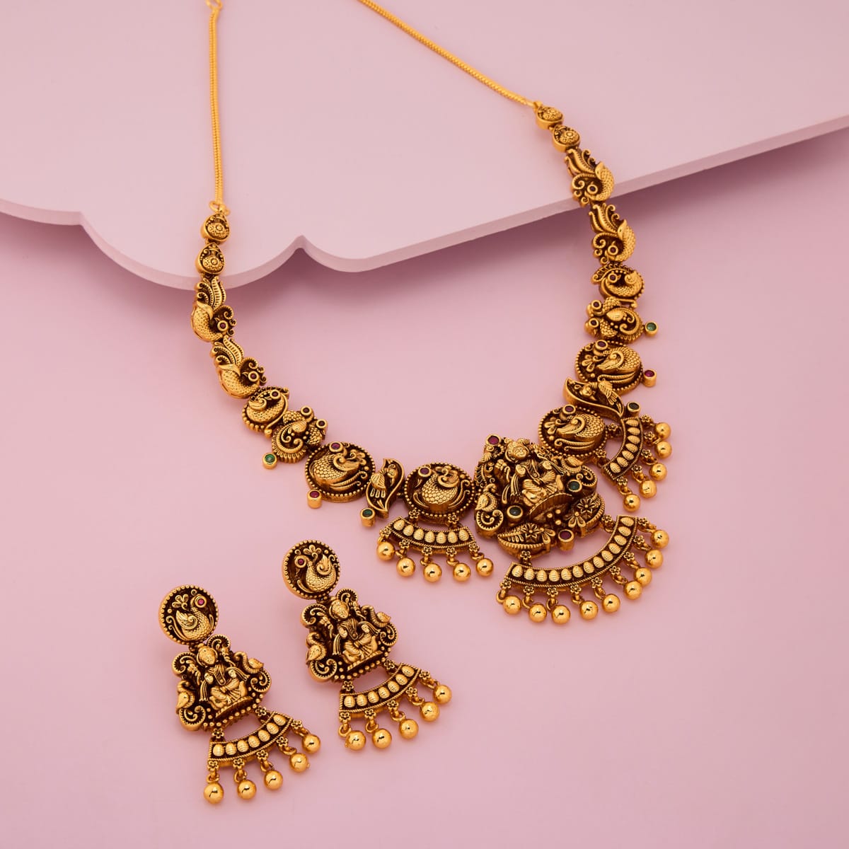 Antique Necklace Antique Necklace 204761