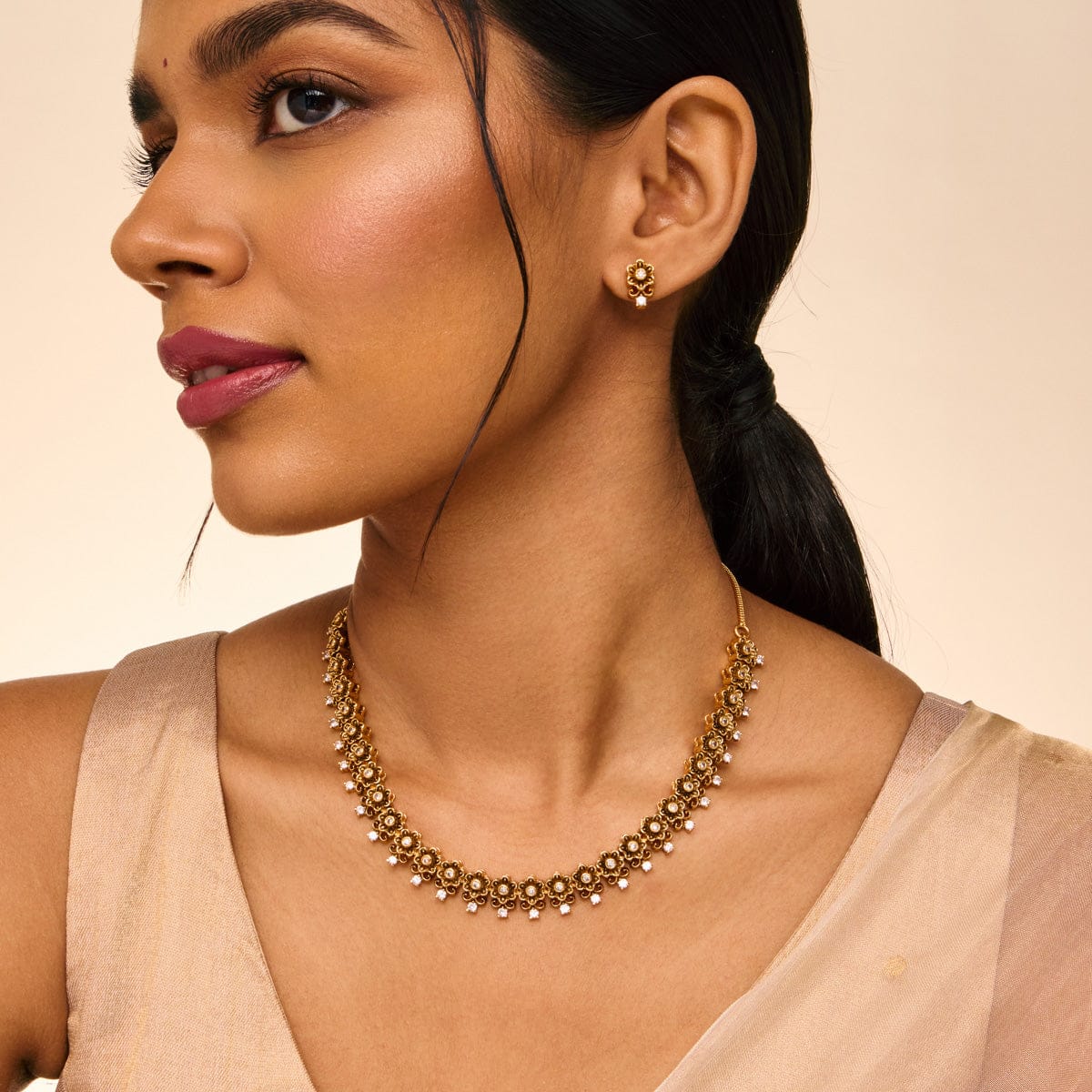 Antique Necklace Antique Necklace 190326