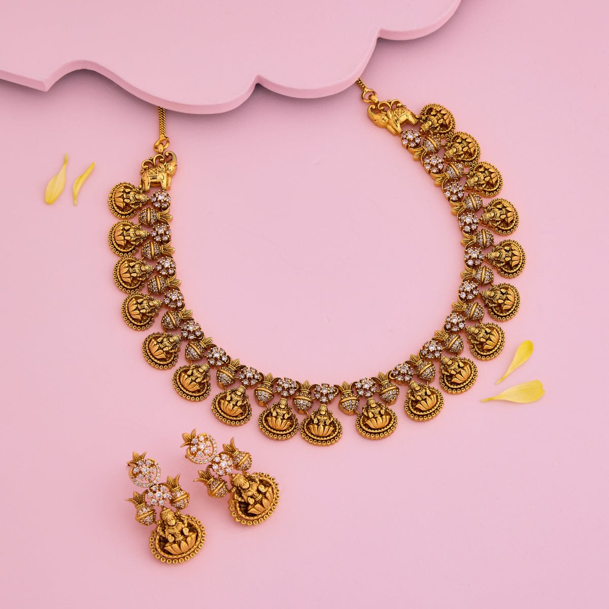 Antique Necklace Antique Necklace 193571