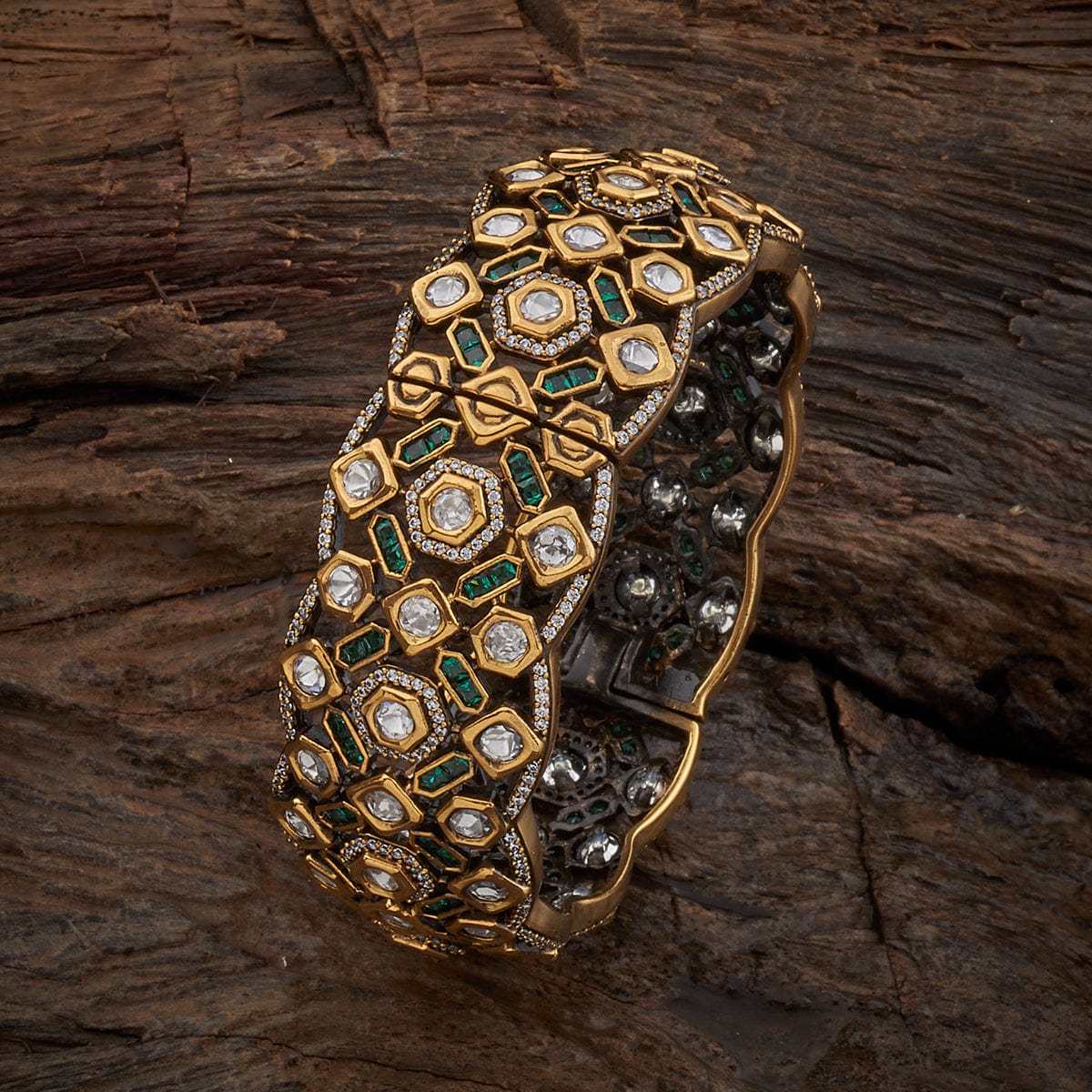 Golden Brass Kundan Bracelet 157687