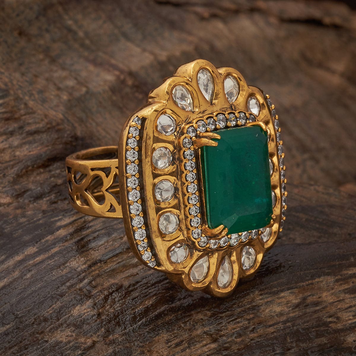 Kundan Finger Ring Kundan Finger Ring 182228