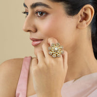 Kundan Finger Ring Kundan Finger Ring 181222